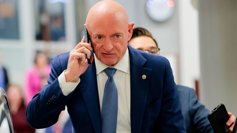 War Secretary Pete Hegseth To Cut Seditious Democrat Sen. Mark Kelly’s Military Retirement Pay, Censure & Demote Arizona Politician