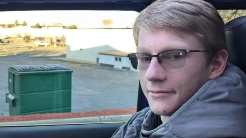 BREAKING: Mar-a-Lago Gunman Was Obsessed with Epstein Files