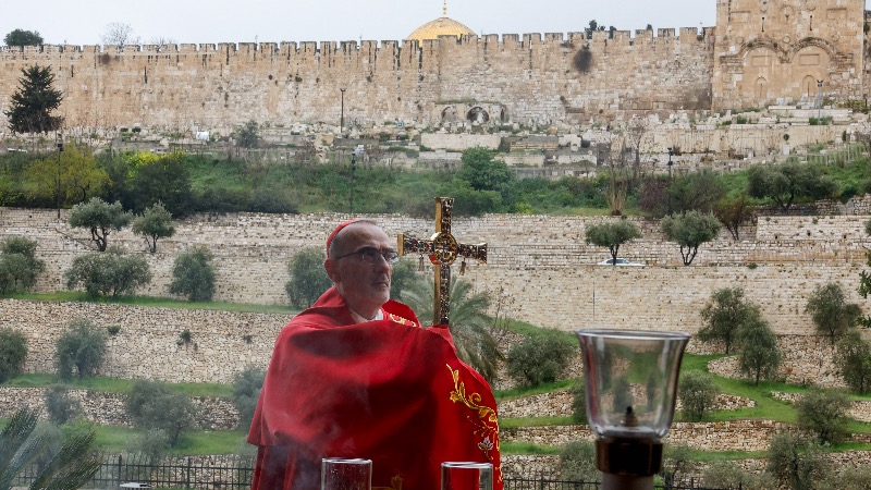 Israeli Police Block Latin Patriarch’s Historic Palm Sunday Mass Israeli Police Block Latin Patriarch’s Historic Palm Sunday Mass
