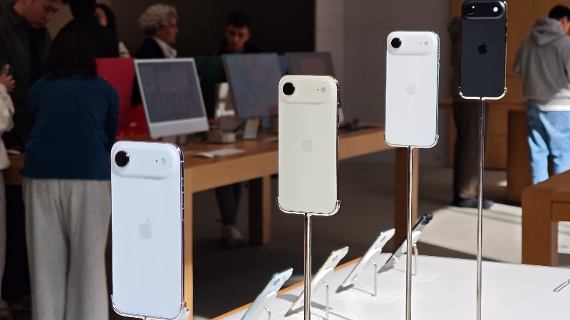 Apple Forces UK iPhone Age Checks In iOS 26.4