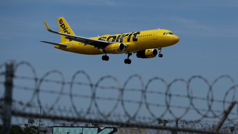 Spirit Airlines Asks Trump Admin for Emergency Bailout