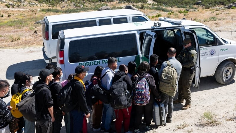 30,000 Chinese Illegals Crossed Border Near San Diego since October