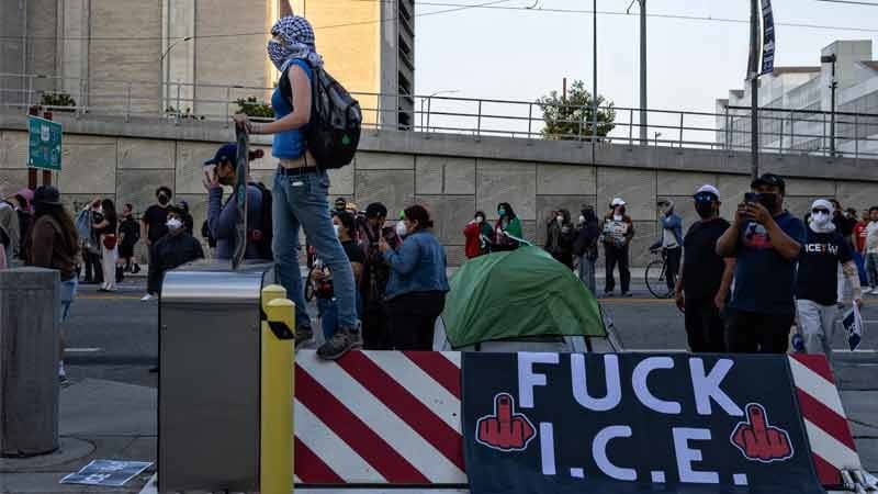 Riots Erupt At LA ICE Facility As Mexican BLM Clone Unleashes Color Revolution Operation
